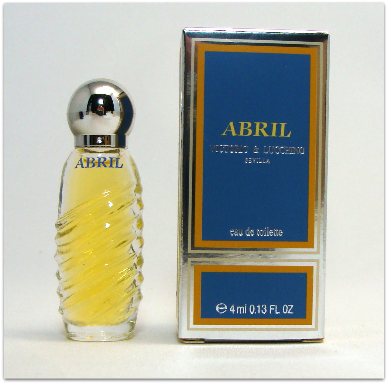 Victorio & Lucchino » Fragrances, Reviews and Information