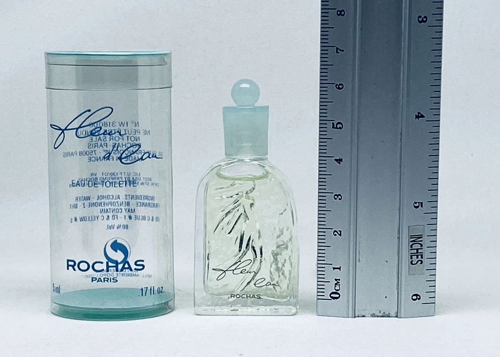 Fleur D'eau Rochas EDT Pour Femme  5 ml 0.17 fl oz - Image 3