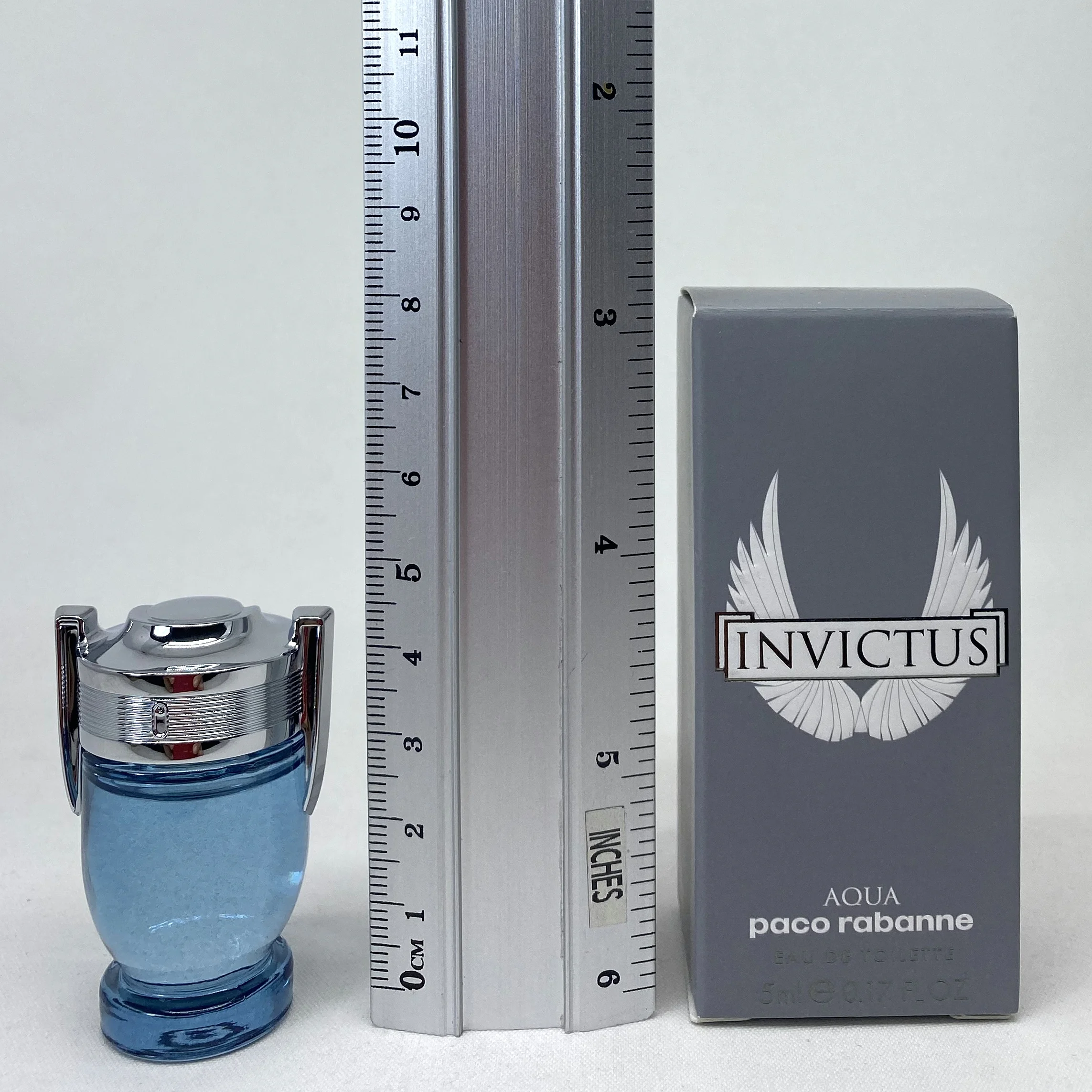 Invictus Aqua Paco Rabanne Men's EDT 5 ml 0.17 fl oz - Image 4